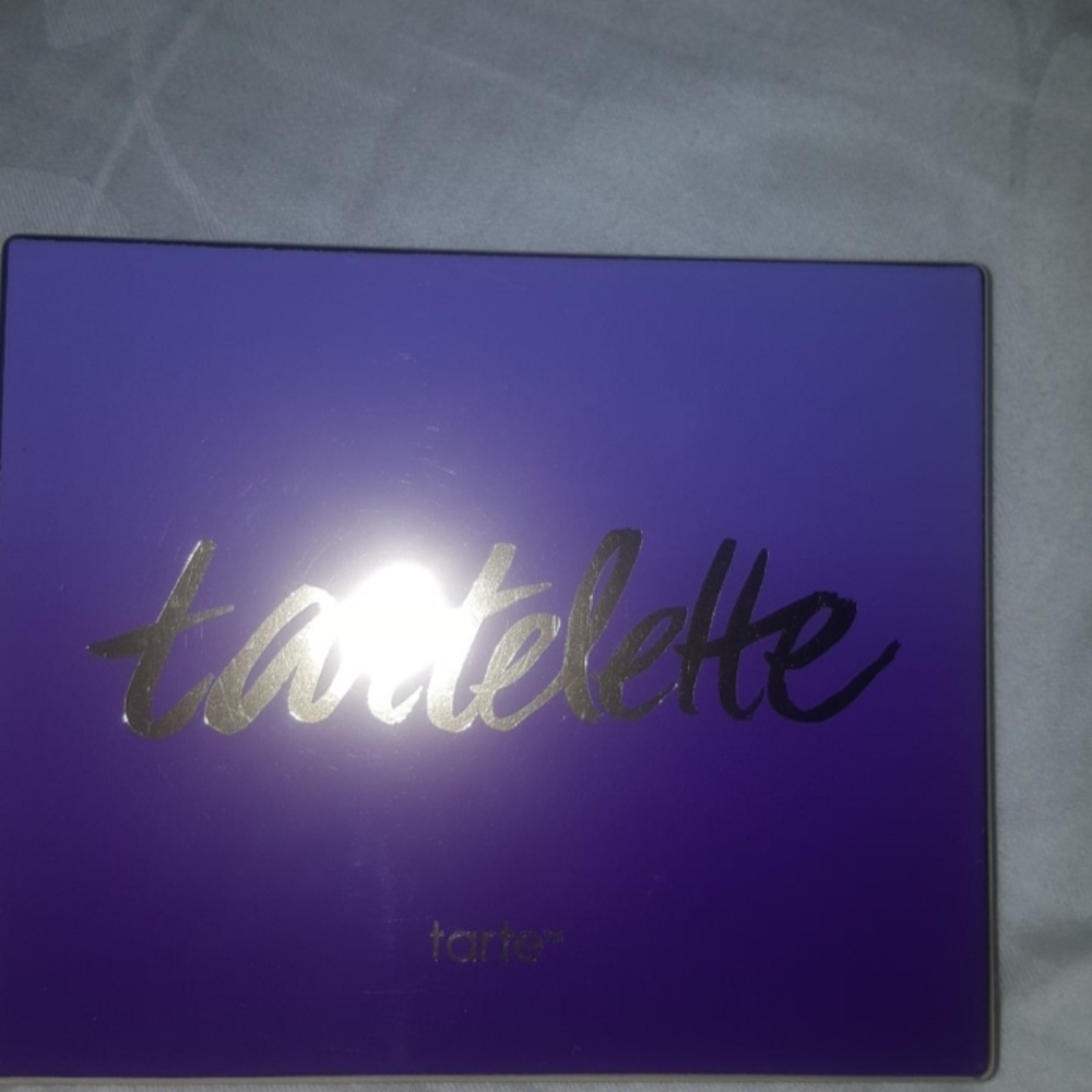 Eyeshadow palette